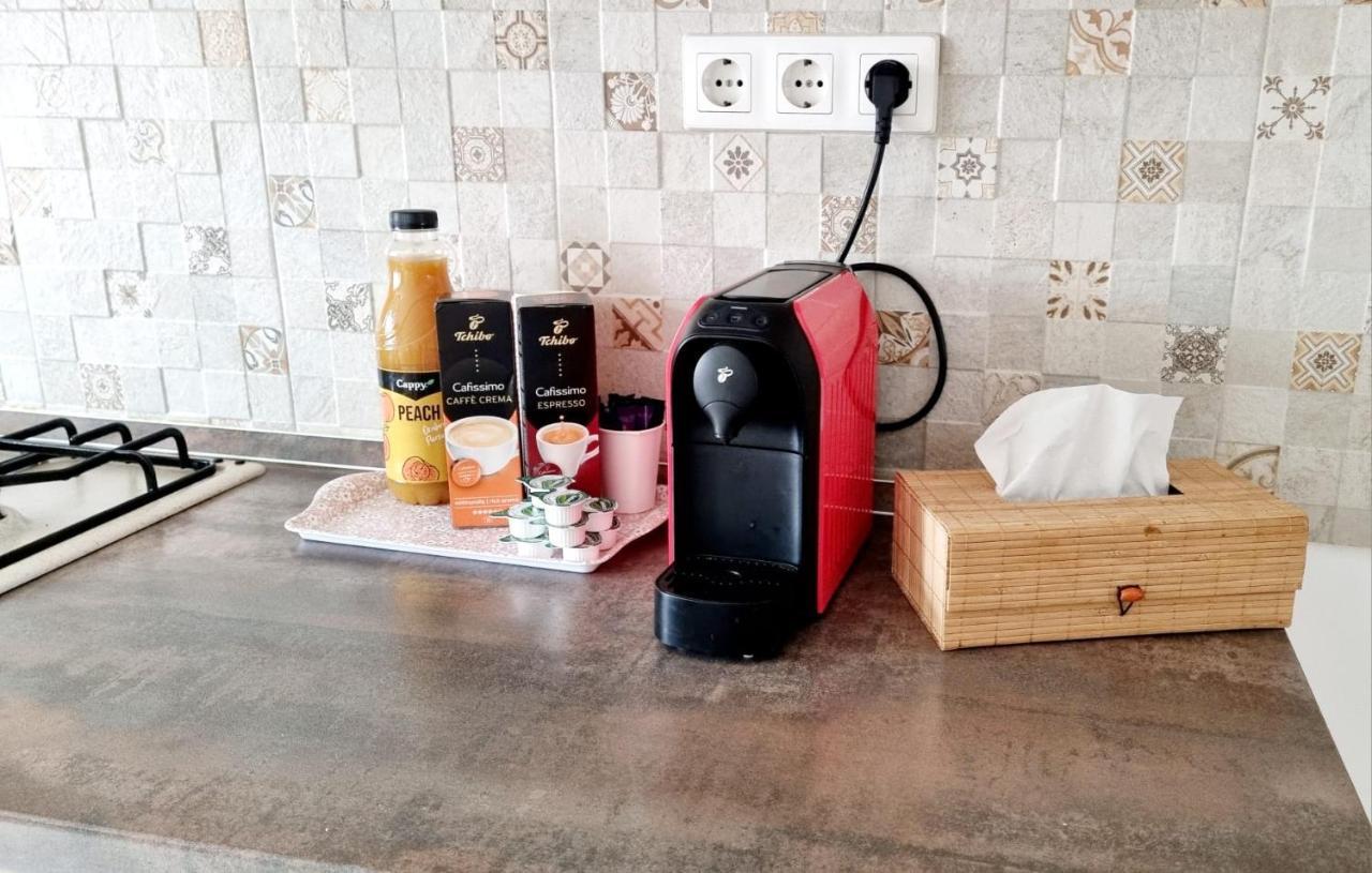 Clasic Apartment Nufarul Oradea Buitenkant foto
